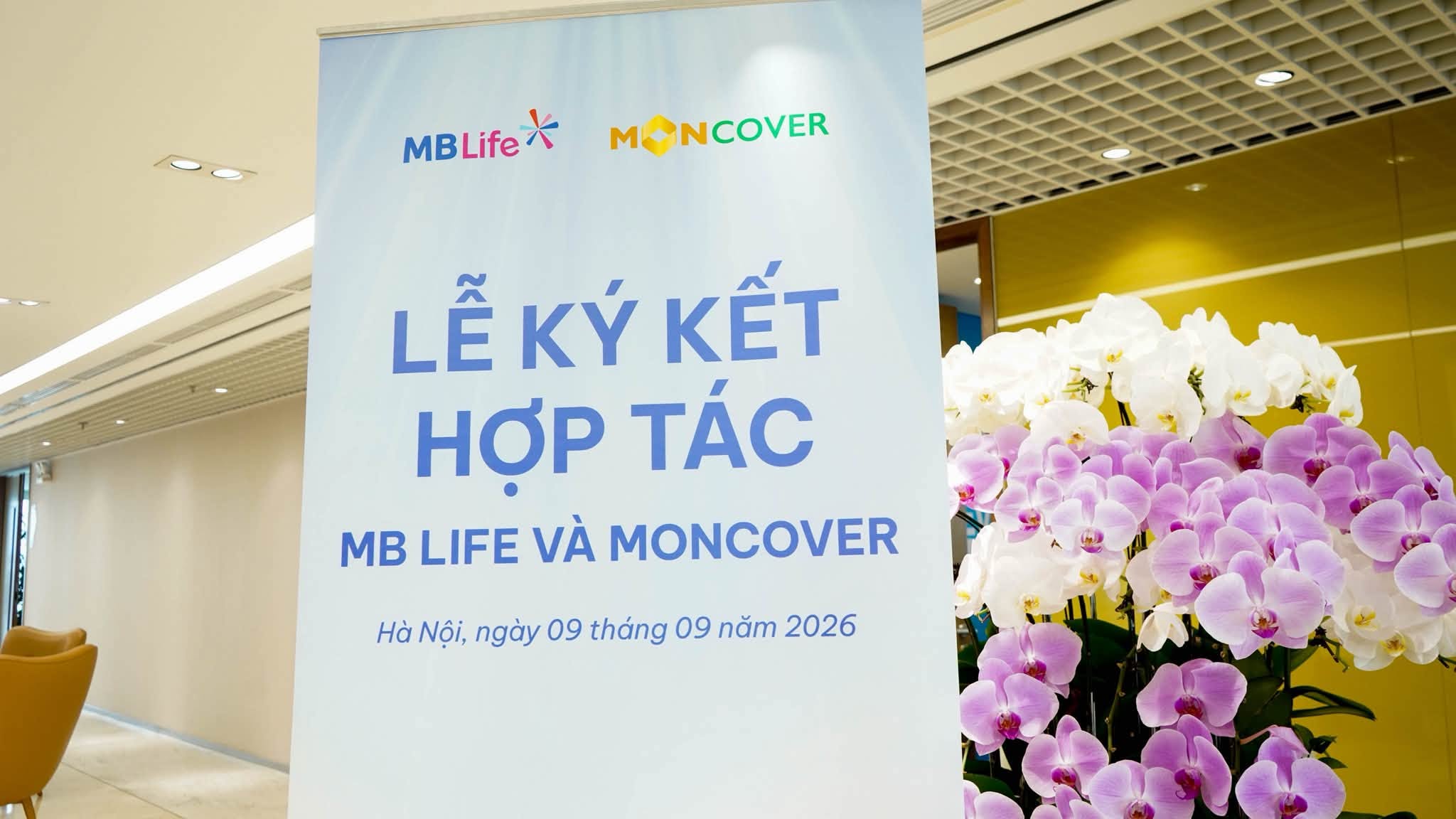MBLIFE và MONCOVER ký kết hợp tác mở rộng cơ hội phát triển giải pháp bảo hiểm